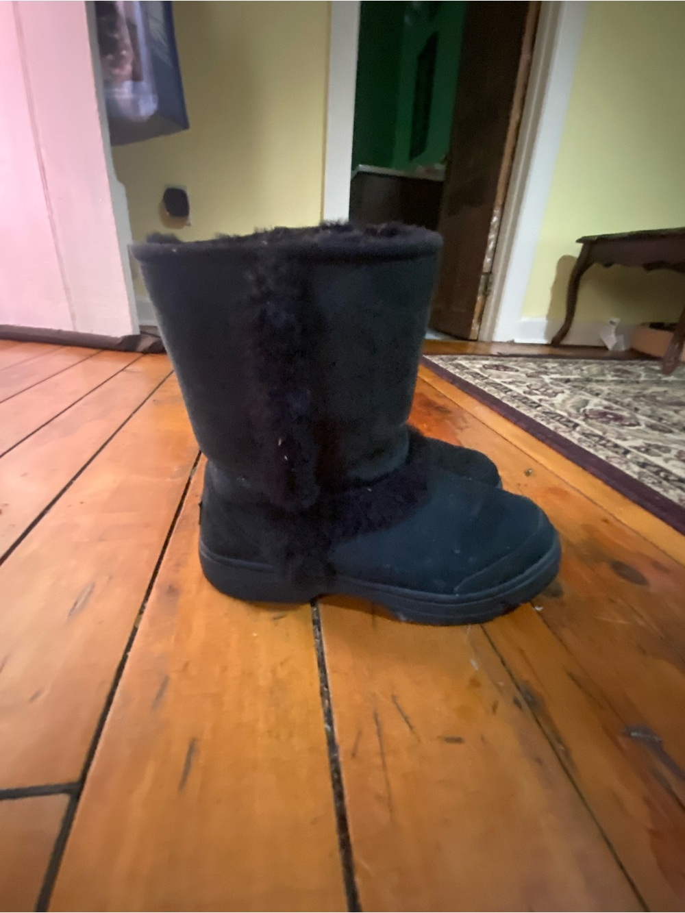 UGG Women's Size 9 Classic Chillapeak Black Suede Shearling Fur Mid-Calf Boots